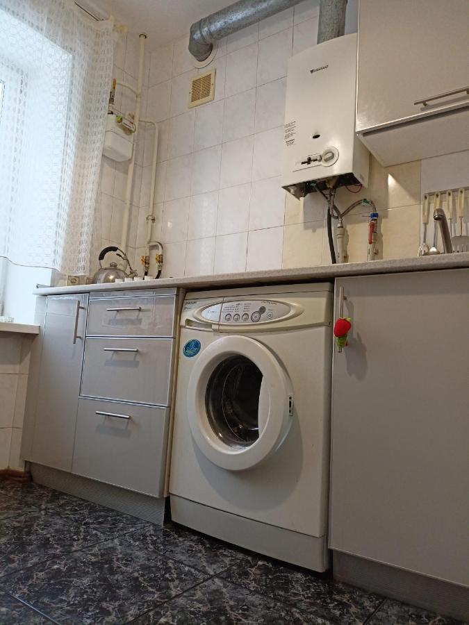 Apartment Chernihivska 13 Shostka المظهر الخارجي الصورة